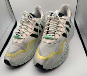 adidas Choigo 'I Love Dance' Women's Sneakers - FY6731